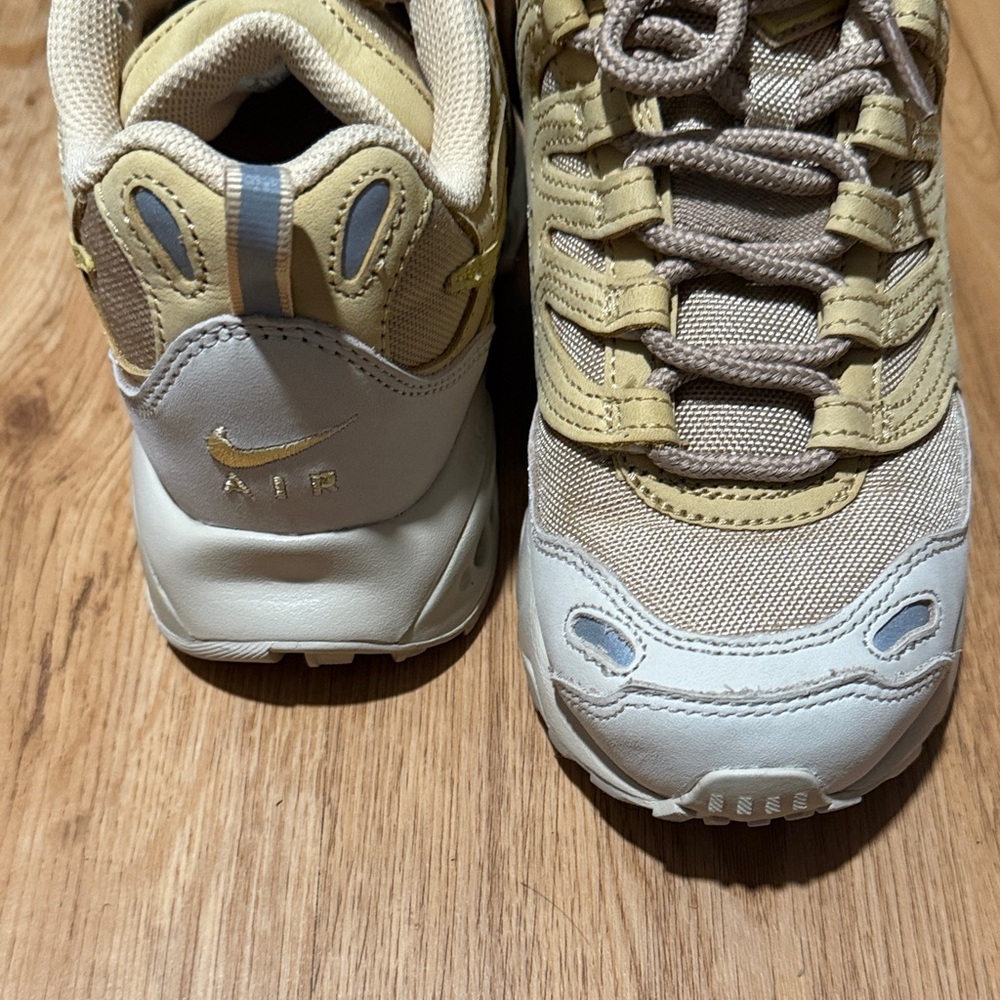 Nike Kids Sneakers - Tan and Cream